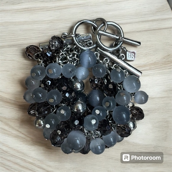 Banana Republic Elegant Gray Beaded Necklace and Bracelet Set - Picture 3 of 5